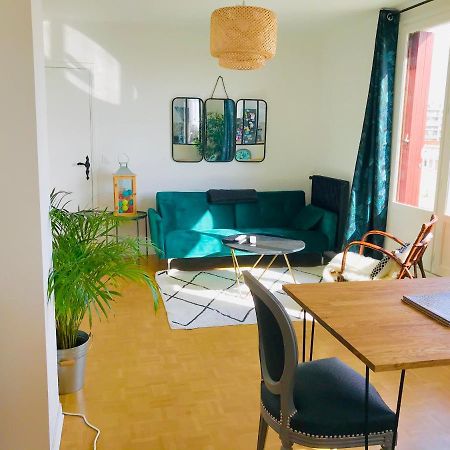 Superior Apartment - Last Floor With Nice View - Next To Metro Croix De Chavaux Line 9 Montreuil  Kültér fotó